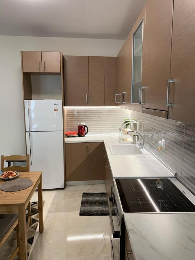 Renovated Apartment In The Center Of Larisa Larissa Exterior photo